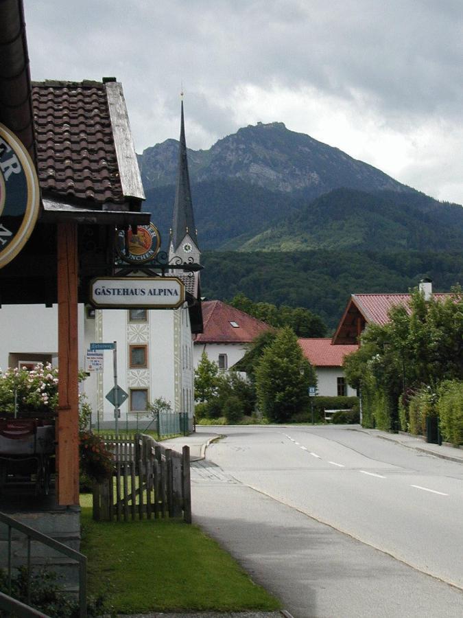 Gaestehaus Alpin - Inkl. Chiemgau-Karte Берген Номер фото
